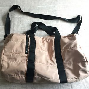 Gym or weekend bag with separate compartment.